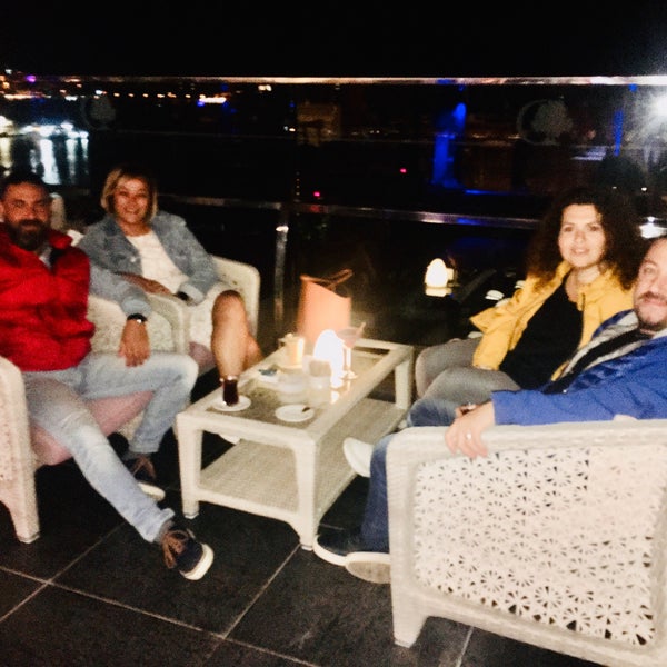 Foto tomada en GIO Restaurant &amp; Lounge Bar  por Murat Y. el 10/31/2019