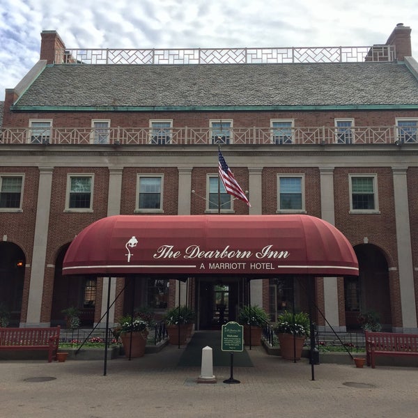 Foto tirada no(a) The Dearborn Inn, A Marriott Hotel por Tim P. em 8/15/2017