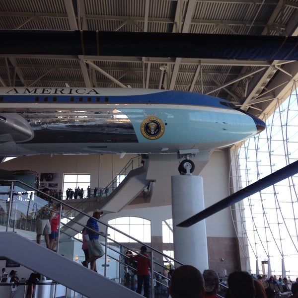 Photo taken at Air Force One Pavilion by Gay G. on 8/13/2016