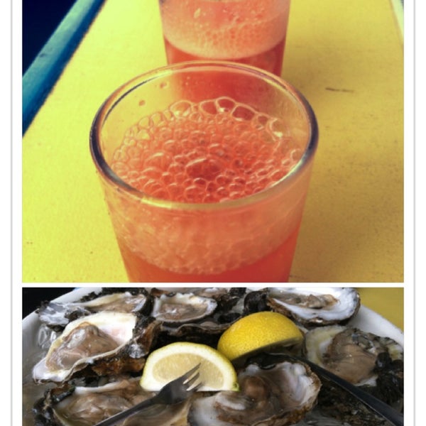 8/17/2013에 Sajani A.님이 Bimini&#39;s Oyster Bar and Seafood Cafe에서 찍은 사진