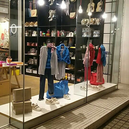 ボントン 代官山店 43 Visitors ボントン 代官山店 43 Visitors