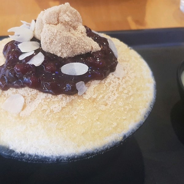 The Snowcap Bingsoo Korean Dessert Cafe Cafe The Snowcap Bingsoo Korean Dessert Cafe Cafe