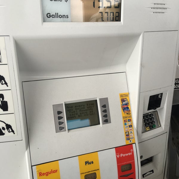 Gateway Shell Fuel Station in Gainesville