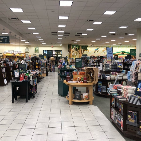 Photos At Barnes Noble Bookstore