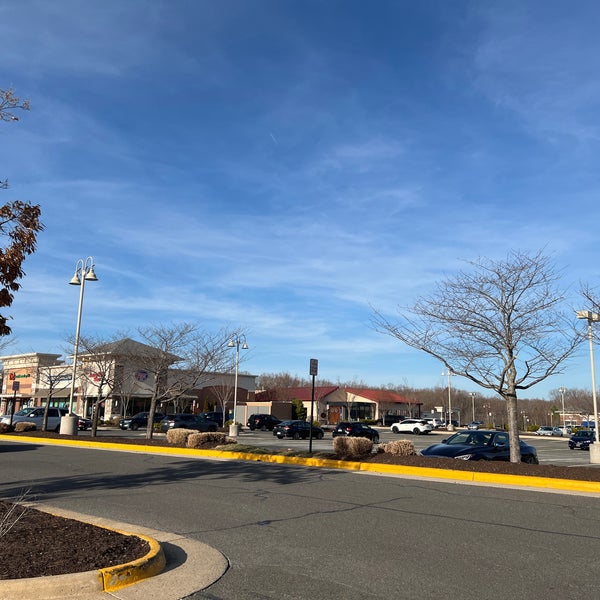 The Shops At Stonewall Lake Manassas Gainesville, VA