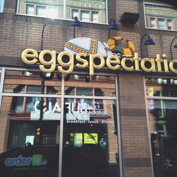 Foto tirada no(a) Eggspectation por Alex C. em 10/11/2013