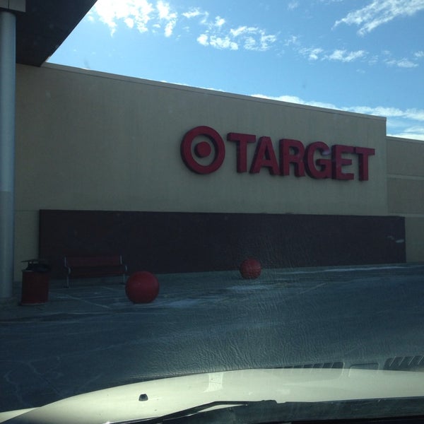 Target Big Box Store in Salem