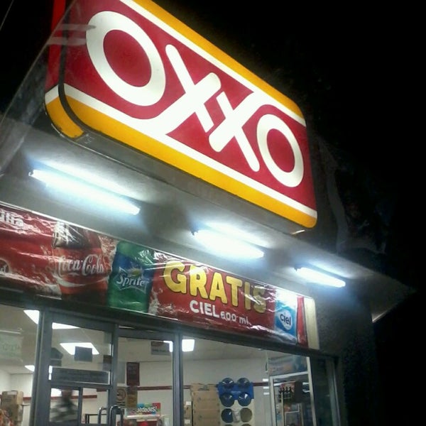 Oxxo Gas Av. Francisco Márquez 4501