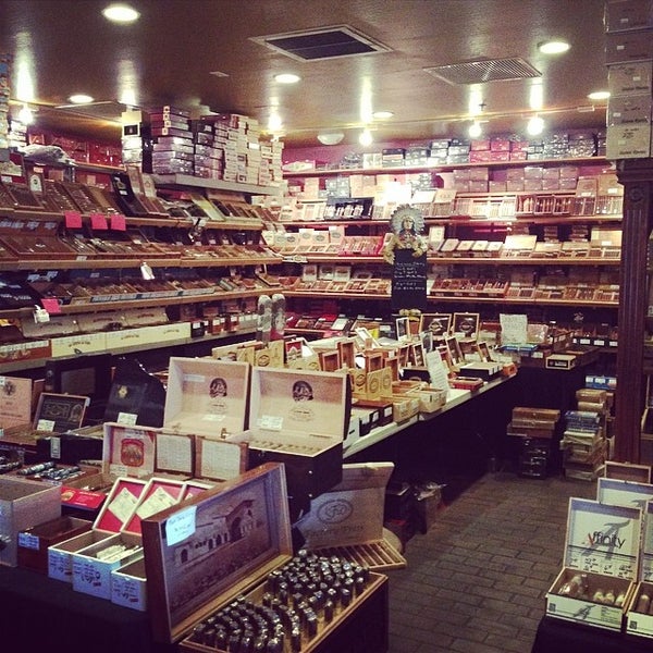 Ye Old Pipe Tobacco Shop Smoke Shop In Phoenix