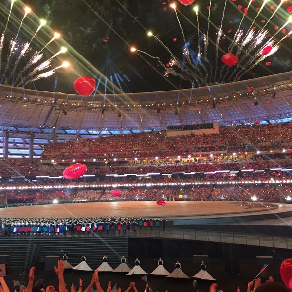 Das Foto wurde bei Baku Olympic Stadium von Elmir A. am 6/12/2015 aufgenommen