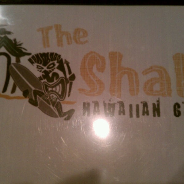Das Foto wurde bei The Shak Hawaiian Cafe von Kaitlin am 3/1/2013 aufgenommen