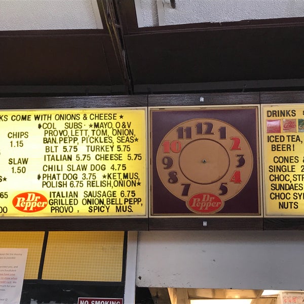 รูปภาพถ่ายที่ Woody&#39;s Famous CheeseSteaks โดย John K. เมื่อ 8/3/2017