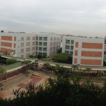 Universidad Rafael Belloso Chacín (URBE) Maracaibo'da Üniversite