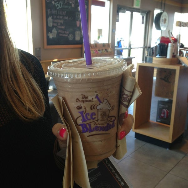 Photo taken at The Coffee Bean &amp; Tea Leaf by The Coffee Bean &amp; Tea Leaf on 6/13/2013