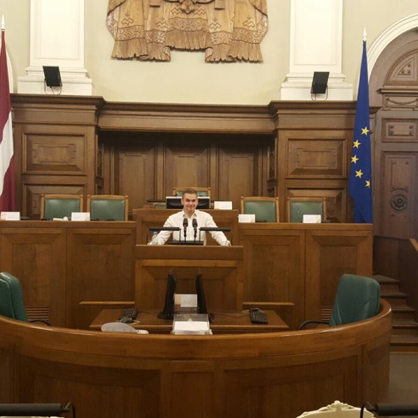 8/29/2016에 Eduards Z.님이 Latvijas Republikas Saeima  |  Saeima of the Republic of Latvia에서 찍은 사진