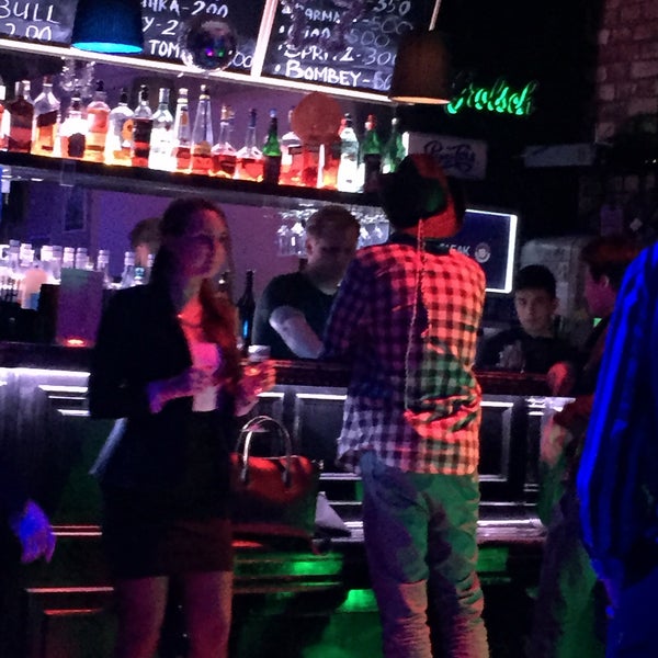 1/31/2015にKeiti D.がFriends Only Barで撮った写真