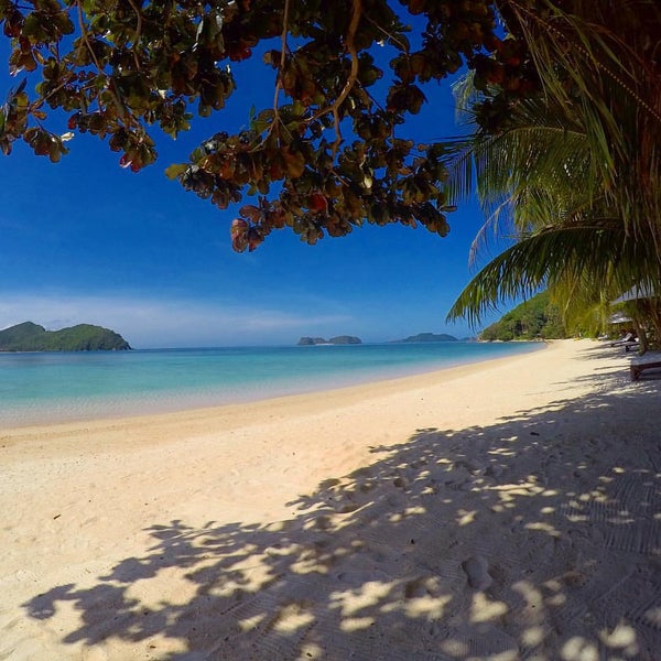 Pangulasian Island Resort