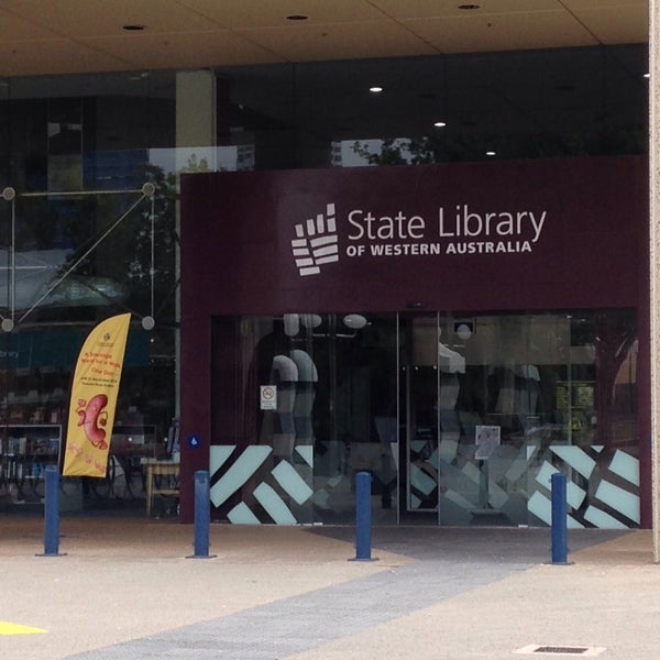 Foto tirada no(a) State Library of Western Australia por Anita em 12/28/2016