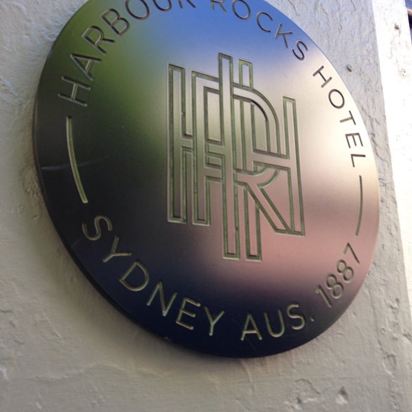 Foto tirada no(a) Harbour Rocks Hotel Sydney por Anita em 11/24/2016