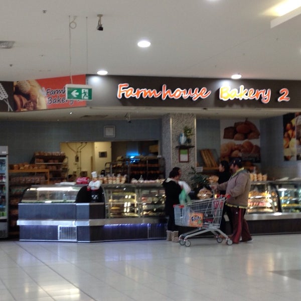 Farmhouse Bakery 2 Fairfield West, NSW 368 Hamilton Rd