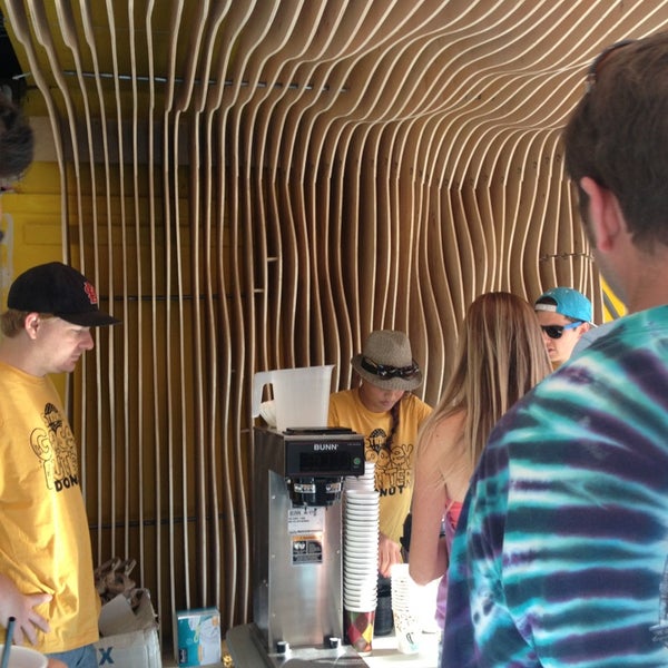 9/2/2013にMichele Y.がStrange Donutsで撮った写真