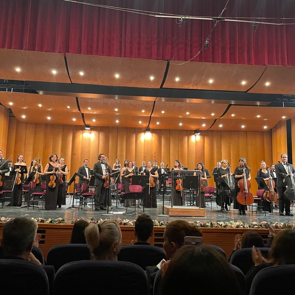 Photo taken at Atatürk Kongre Kültür Merkezi by Tuba on 10/20/2022