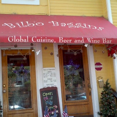 Photo taken at Bilbo Baggins Global Restaurant by Miranda O. on 7/5/2012