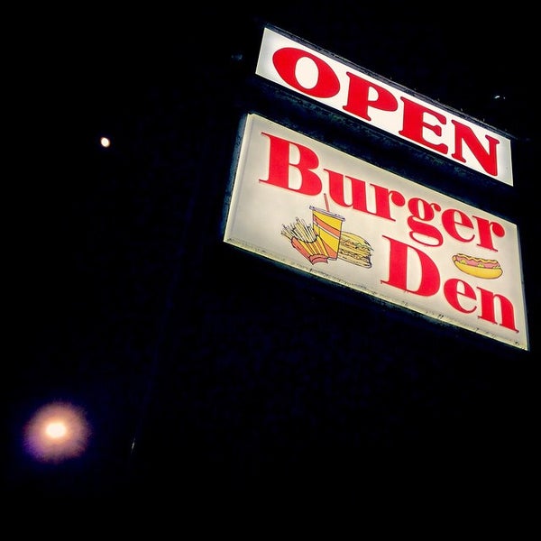 Burger Den American Restaurant in Cohutta