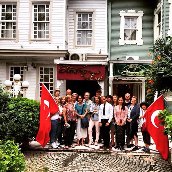 รูปภาพถ่ายที่ Hotel Sümengen โดย Kerem E. เมื่อ 10/18/2015