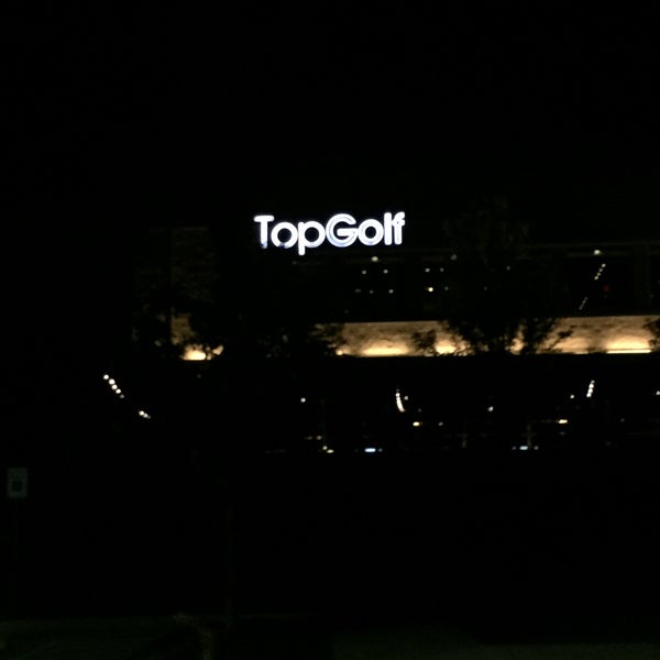 Photo taken at Topgolf by Henoc M. on 6/4/2016