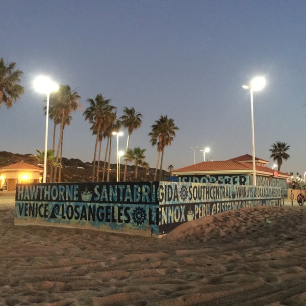 Foto diambil di Playa del Rey oleh Emäÿ L. pada 2/1/2015