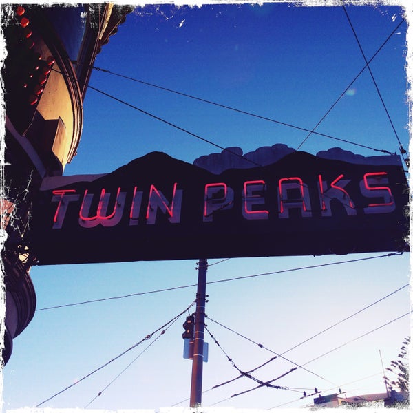 Photo prise au Twin Peaks Tavern par M le1/30/2015