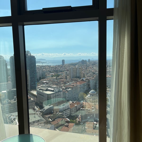 Foto tomada en Istanbul Marriott Hotel  por Mohammed el 10/3/2022