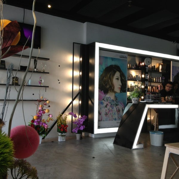 Tenze Hair Studio Setia Alam Hair Salon in Setia Alan