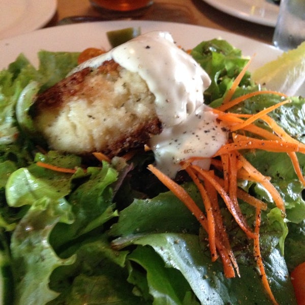 New Moon Cafe - New American Restaurant