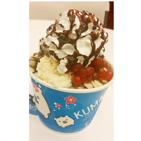 11/2/2014에 Rolynne M.님이 Kuma Snow Cream에서 찍은 사진