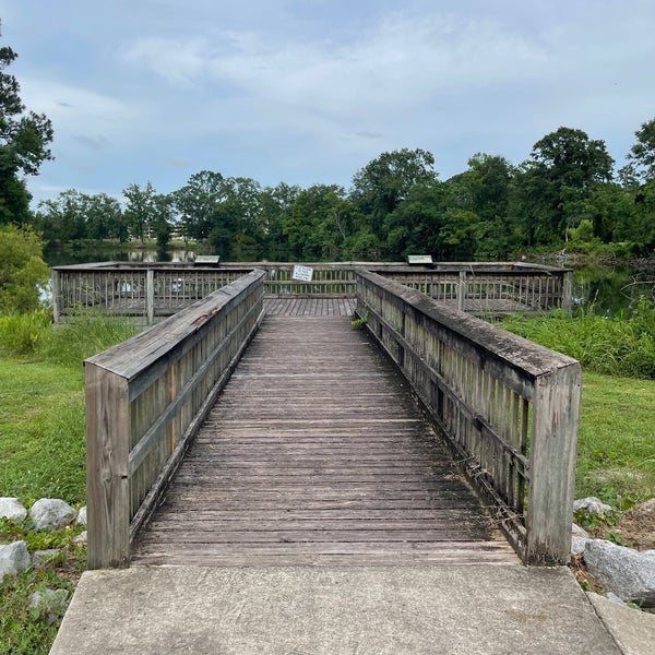 Парк штата нью-йорк гарриман. Лейк драйв. Озеро шор-драйв. Lake drive. Лейк шор драйв мис ван дер роэ.