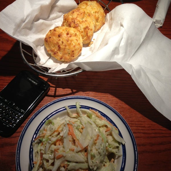 Photo taken at Red Lobster by Khalid A. on 9/5/2013