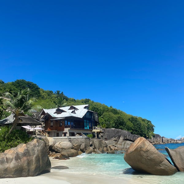 Anse Takamaka
