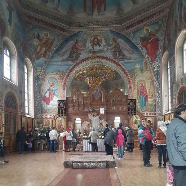 Тимишоаракафедральный собор трёх святителей