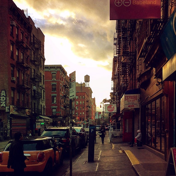 Lower side. Районы нью-йорка ист сайд. Поанкас подтягиванием колена. Пурвоттанасана йога. High side current sense.