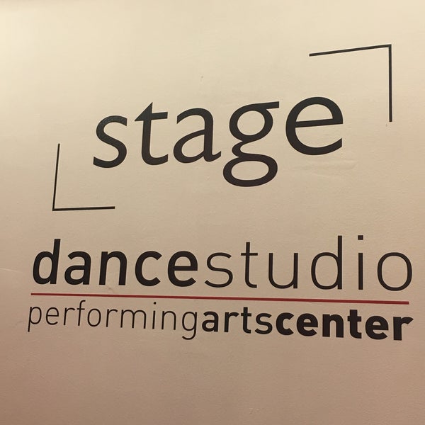2/15/2016 tarihinde Esra K.ziyaretçi tarafından Stage Performing Arts Center'de çekilen fotoğraf