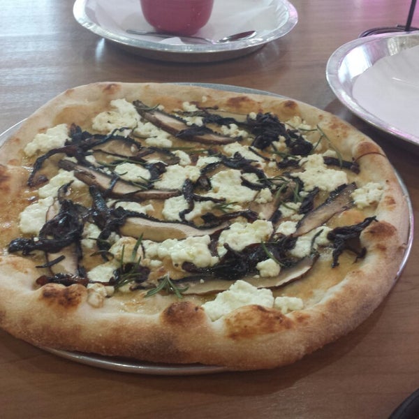 Photo taken at Pompieri Pizza by Kendra M. on 8/9/2014