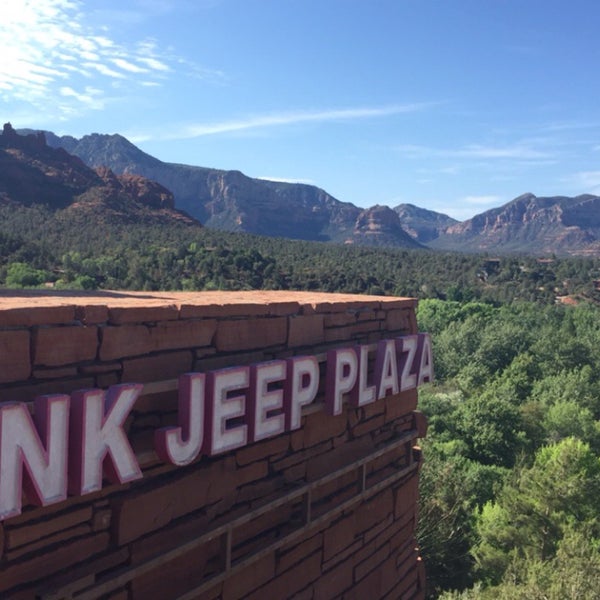 Das Foto wurde bei Pink Jeep Tours - Sedona von Eyad am 7/13/2018 aufgenommen