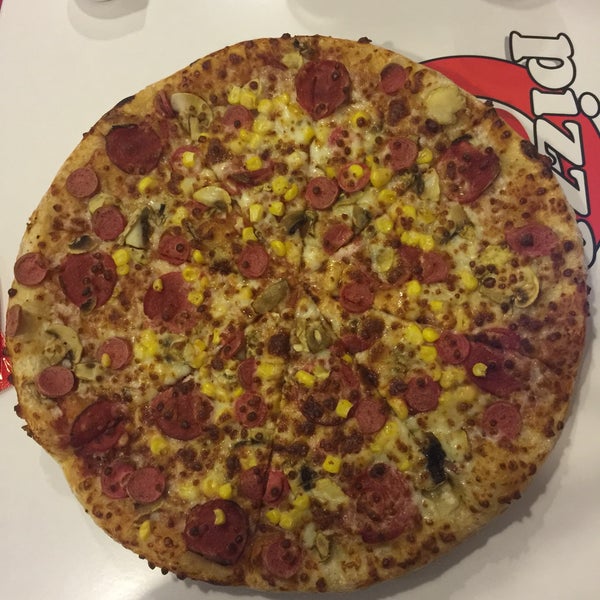 Pizza Bulls Halkali Pizza Place in Halkalı Merkez