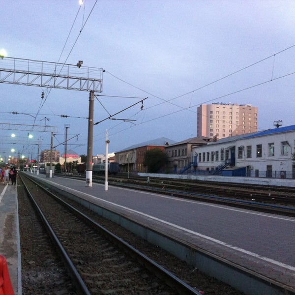 Москва астрахань вокзал. Вокзал астрахань фото. Москва астрахань вокзал. Вокзал астрахань 1. Жд вокзал г буй костромская область.