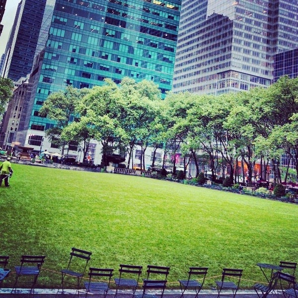 Photo taken at 5 Bryant Park by Hesh M. on 5/22/2014
