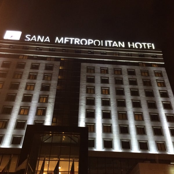 Photo taken at SANA Metropolitan Hotel by Tahsin A. on 9/5/2018