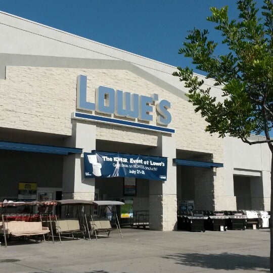 Lowe's Home Improvement Hardware Store in Long Beach