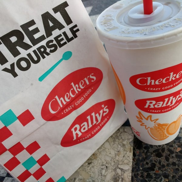 Checkers Fast Food Restaurant in Duluth